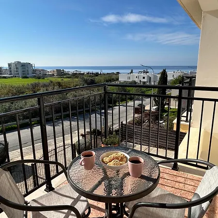 Sun Julz - Eden Complex Sea View *