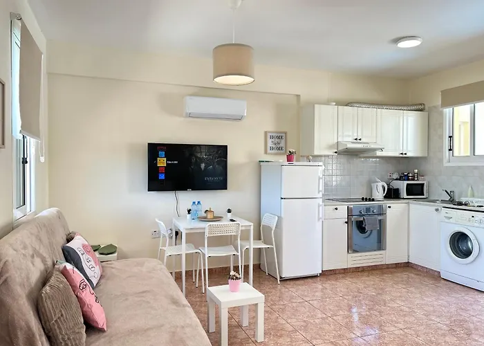 Sun Julz - Eden Complex Sea View * Klorakas