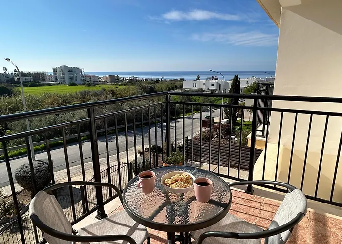 Sun Julz - Eden Complex Sea View *